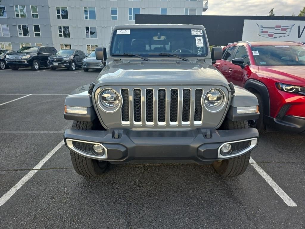 2022 Jeep Gladiator Overland