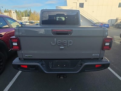 2022 Jeep Gladiator Overland