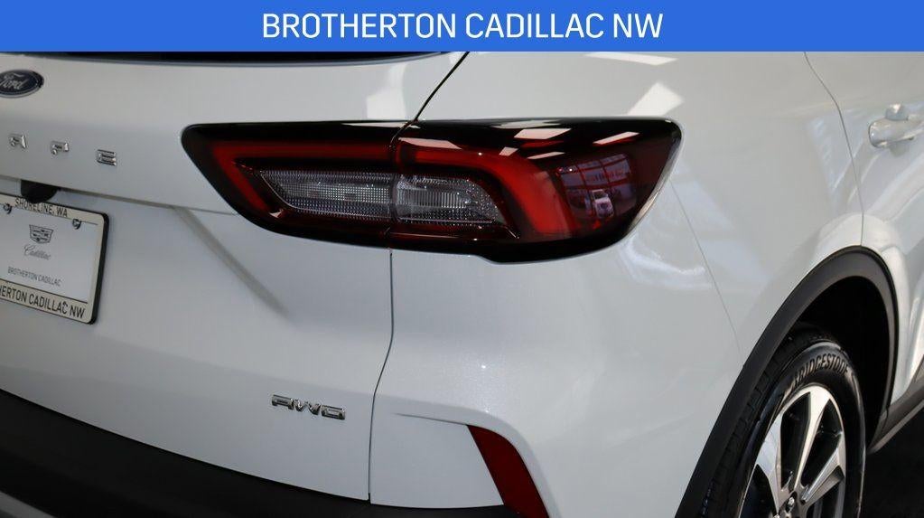 2025 Ford Escape Platinum