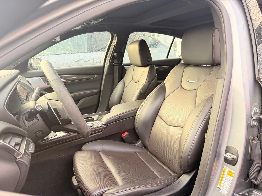 2023 Cadillac CT5 Sport