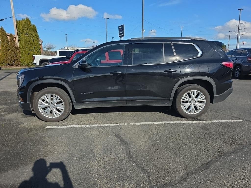 2024 GMC Acadia Elevation