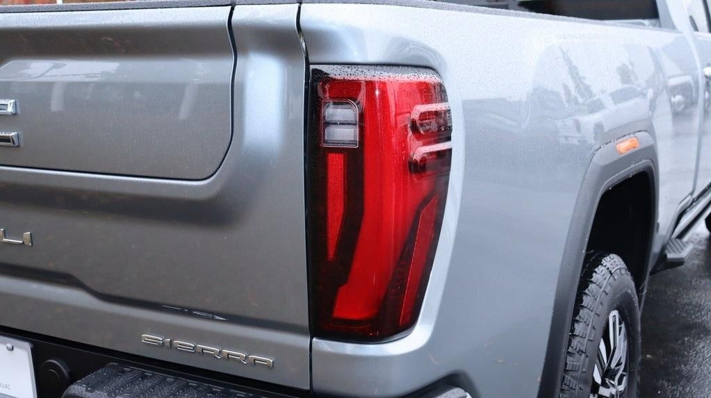 2025 GMC Sierra 3500 HD Denali Ultimate
