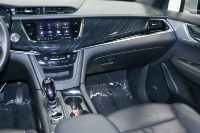 2025 Cadillac XT6 Premium Luxury