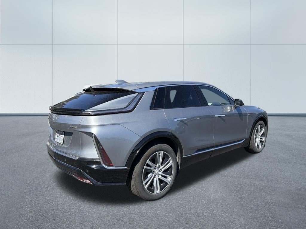 2024 Cadillac LYRIQ Tech