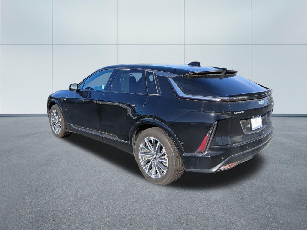 2024 Cadillac LYRIQ Sport 2
