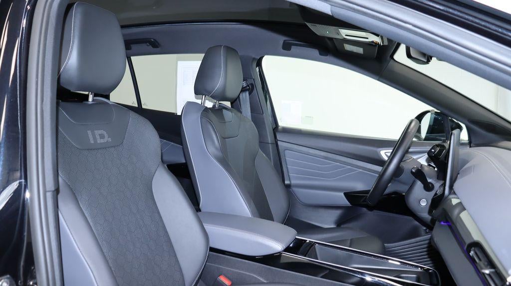 2023 Volkswagen ID.4 Base