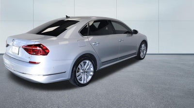 2018 Volkswagen Passat 2.0T SEL Premium