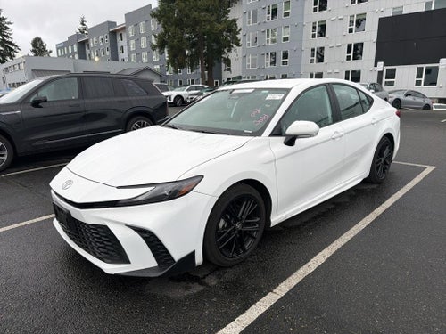 2025 Toyota Camry SE
