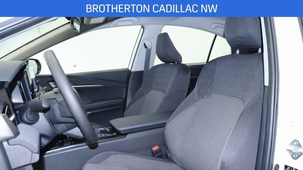 2025 Toyota Camry Base