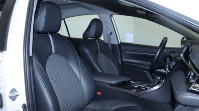 2024 Toyota Camry SE AWD