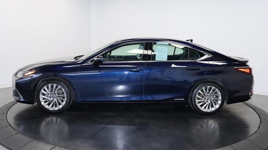 2020 Lexus ES 300h Luxury
