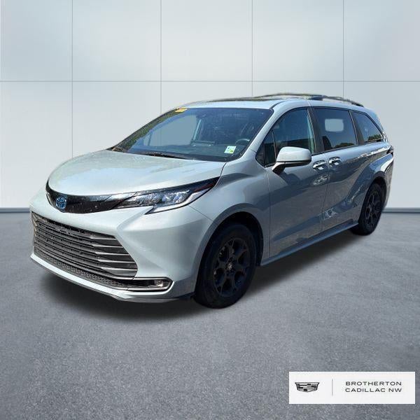 2025 Toyota Sienna Woodland Edition