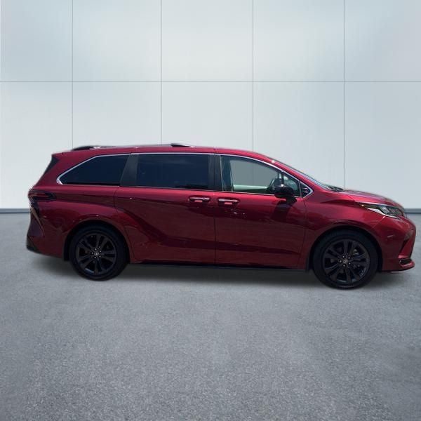 2023 Toyota Sienna XSE