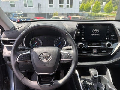 2020 Toyota Highlander XLE