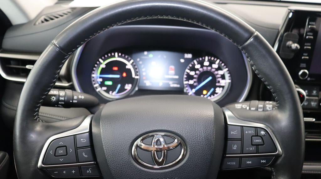 2020 Toyota Highlander Base
