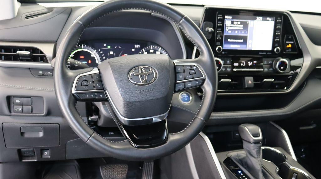 2020 Toyota Highlander Base