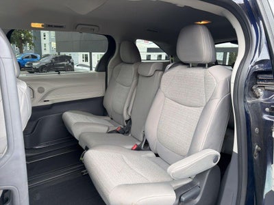2024 Toyota Sienna LE AWD