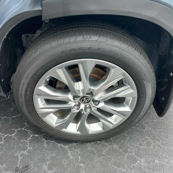 2024 Toyota Highlander Limited
