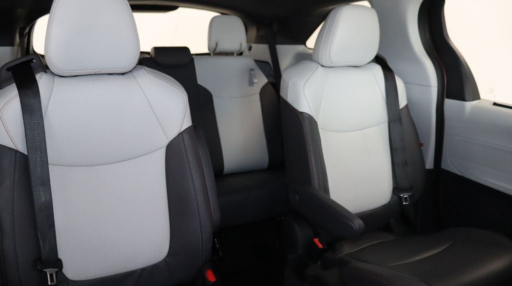 2024 Toyota Sienna XSE