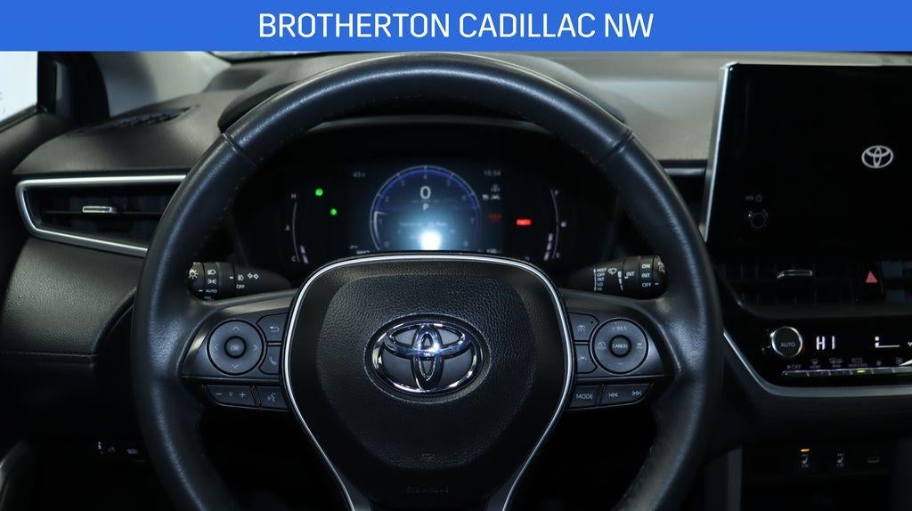 2024 Toyota Corolla Cross XLE