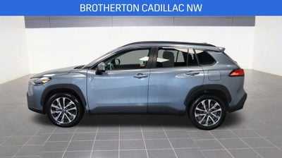 2024 Toyota Corolla Cross XLE