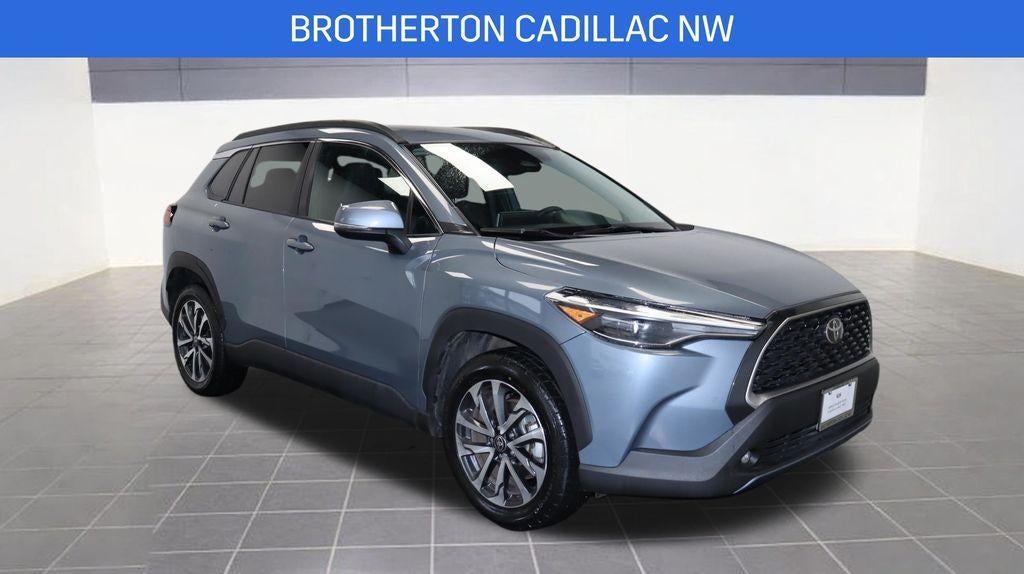 2024 Toyota Corolla Cross XLE