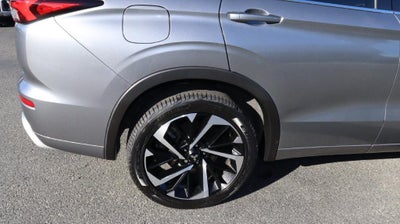 2023 Mitsubishi Outlander SEL