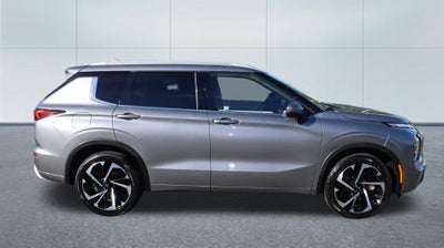 2023 Mitsubishi Outlander SEL