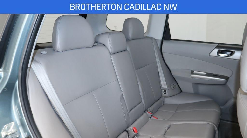 2010 Subaru Forester Base