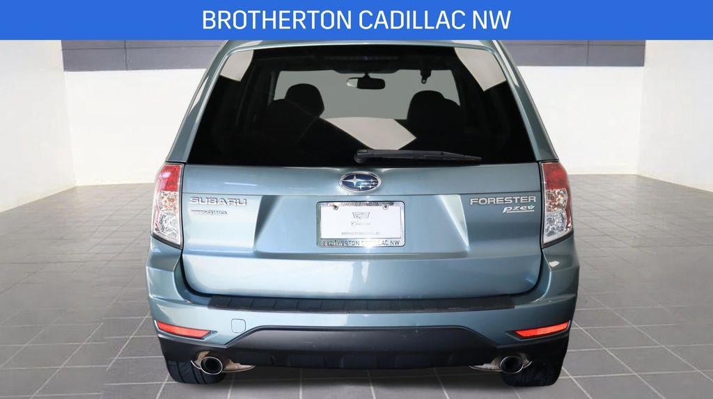 2010 Subaru Forester Base