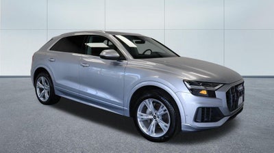 2022 Audi Q8 55 Premium Plus