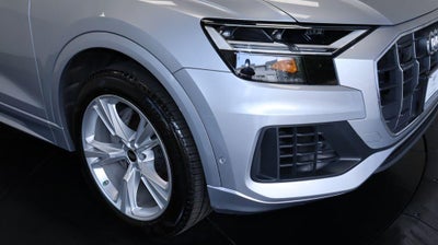 2022 Audi Q8 55 Premium Plus
