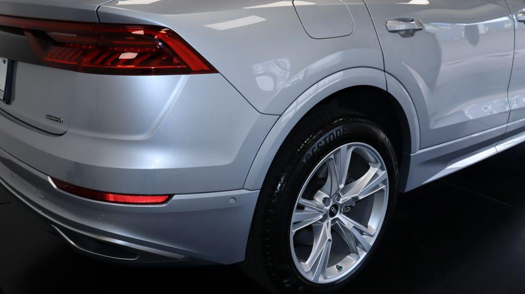 2022 Audi Q8 55 Premium Plus