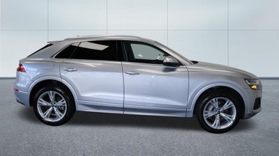 2022 Audi Q8 55 Premium Plus