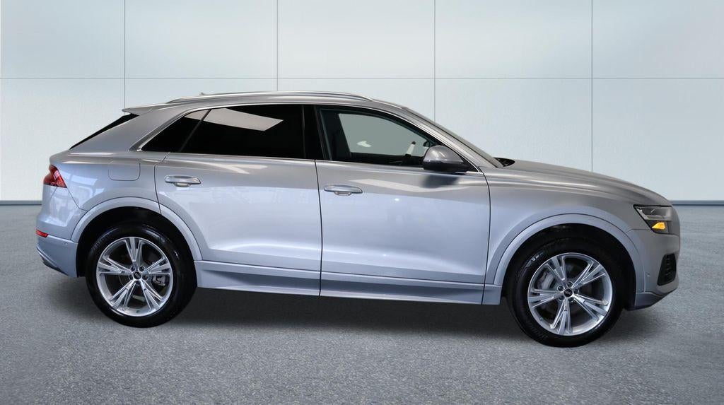2022 Audi Q8 55 Premium Plus