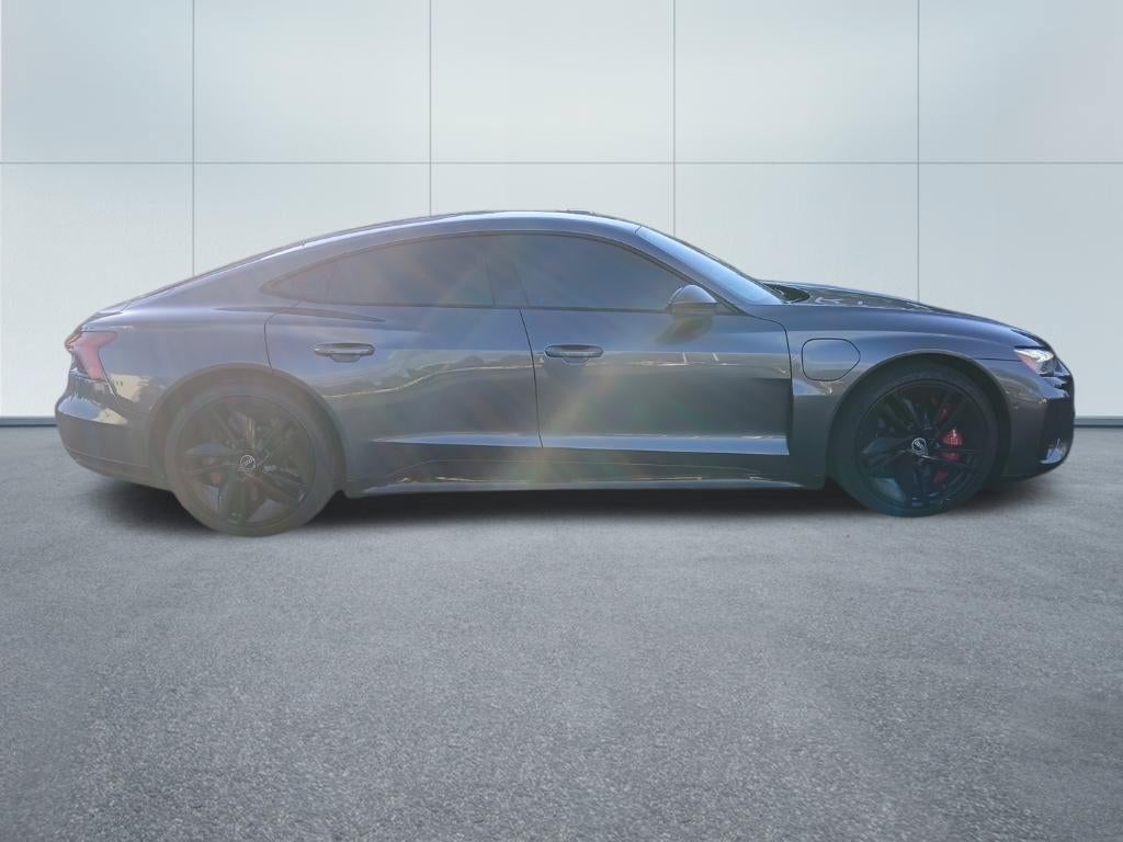 2022 Audi RS e-tron GT Base