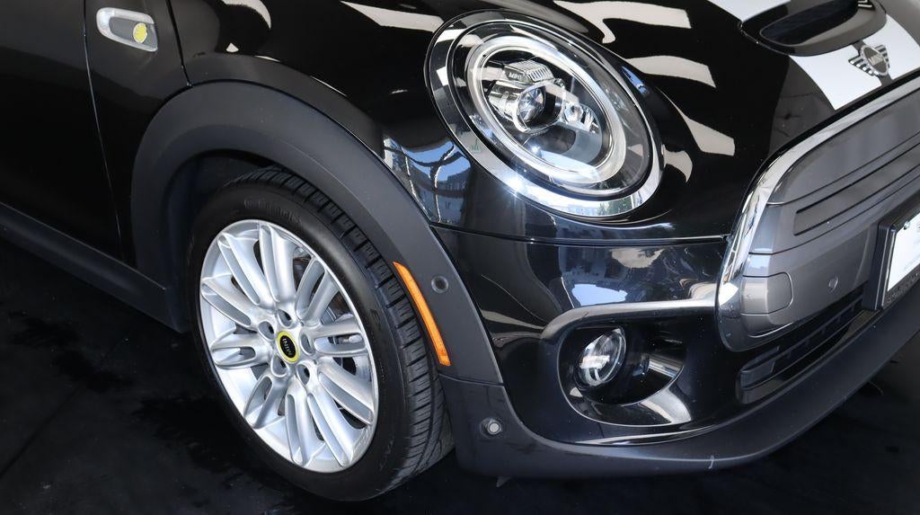 2021 MINI Hardtop 2 Door Iconic