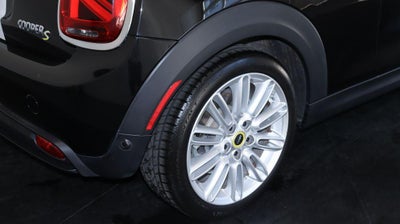 2021 MINI Hardtop 2 Door Iconic