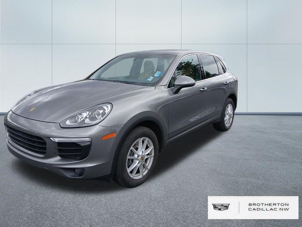 2016 Porsche Cayenne Base