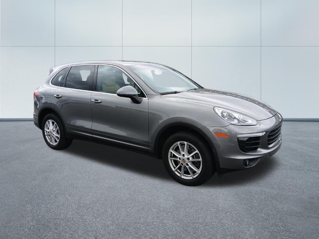 2016 Porsche Cayenne Base