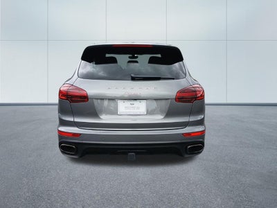 2016 Porsche Cayenne Base