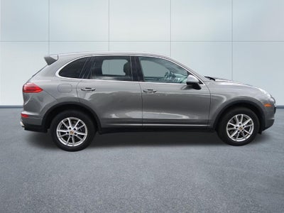 2016 Porsche Cayenne Base