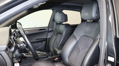 2017 Porsche Macan Base