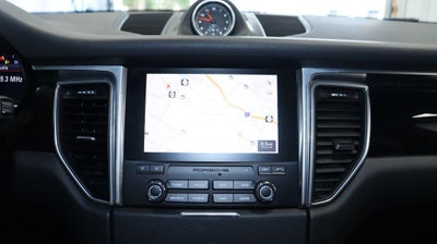 2017 Porsche Macan Base