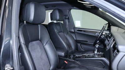 2017 Porsche Macan Base