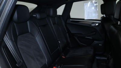2017 Porsche Macan Base