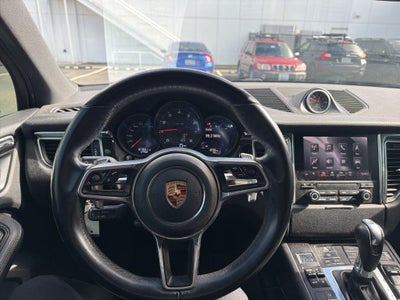 2017 Porsche Macan Base