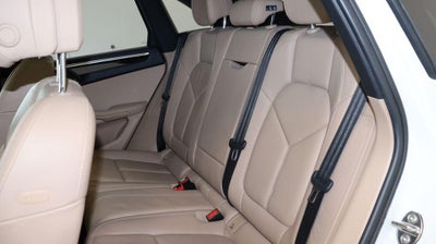 2019 Porsche Macan Base