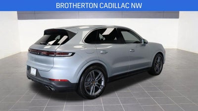 2024 Porsche Cayenne Base
