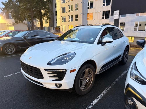 2018 Porsche Macan Base